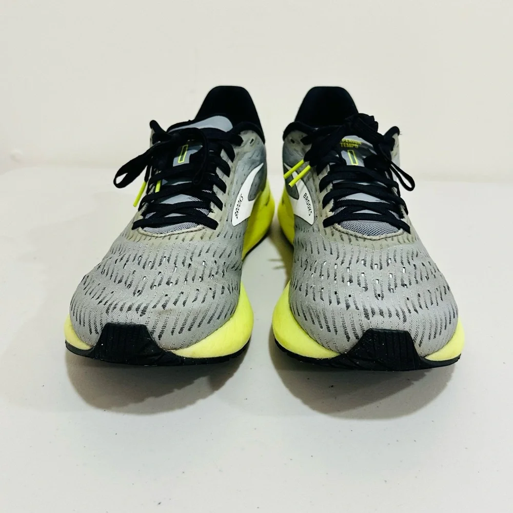 Brooks mens hyperion